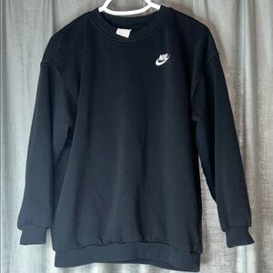Nike Youth XL Classic Black Crewneck Sweater